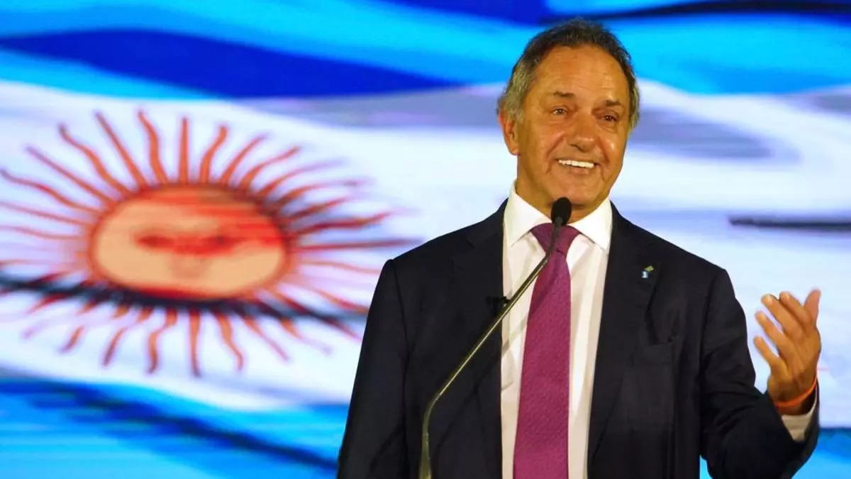 Daniel Scioli le suelta la mano al deporte